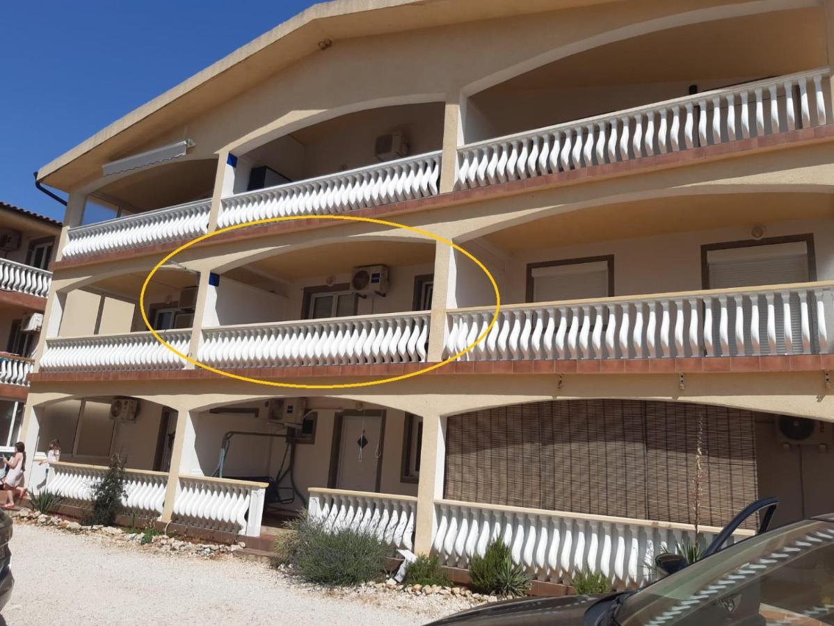 Apartment Vesna Вир Екстериор снимка